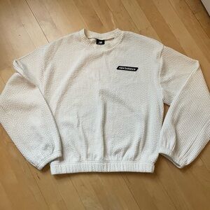 Blousy New Balance braided pattern sweatshirt